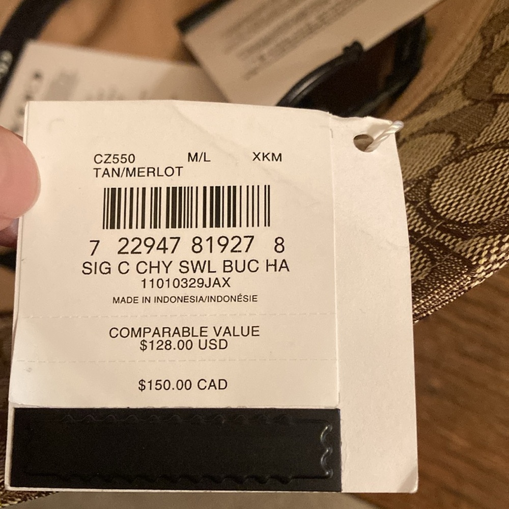 Coach Signature C Cherry Swirl Bucket Hat, Mini Tote Bag Charm & Cherry Bundle - Picture 5 of 9